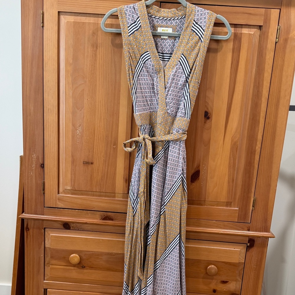 Anthropologie Tan and Black Patterned Maxi Dress